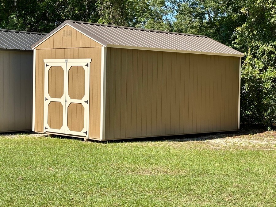10x20 Utility
